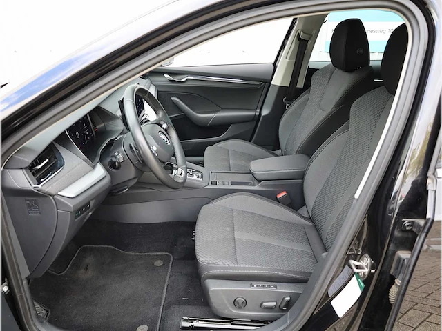 Skoda octavia combi 1.4 tsi iv phev 204pk automaat 2021 - afbeelding 3 van  29