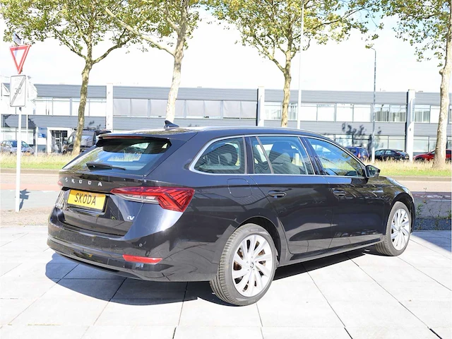 Skoda octavia combi 1.4 tsi iv phev 204pk automaat 2021 - afbeelding 25 van  29