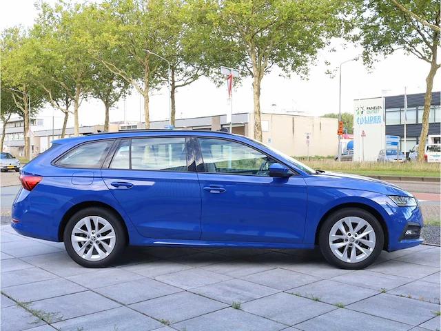 Skoda octavia combi 1.4 tsi iv phev 204pk automaat 2022 - afbeelding 27 van  30