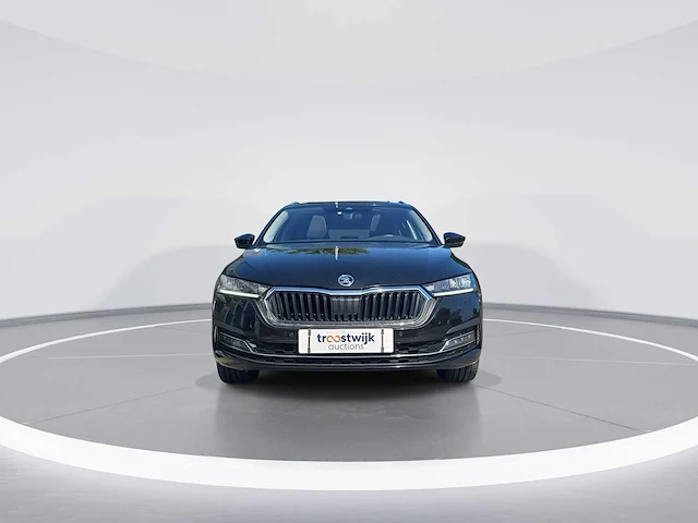 Skoda octavia combi 1.4 tsi iv phev business edition 2021 | l-864-jk - afbeelding 23 van  34