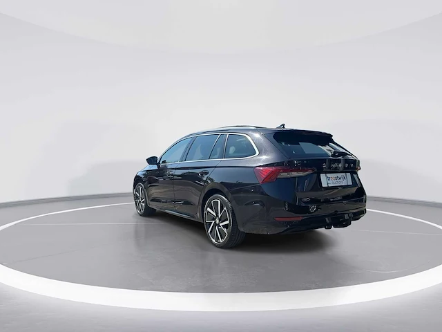 Skoda octavia combi 1.4 tsi iv phev business edition 2021 | l-864-jk - afbeelding 31 van  34