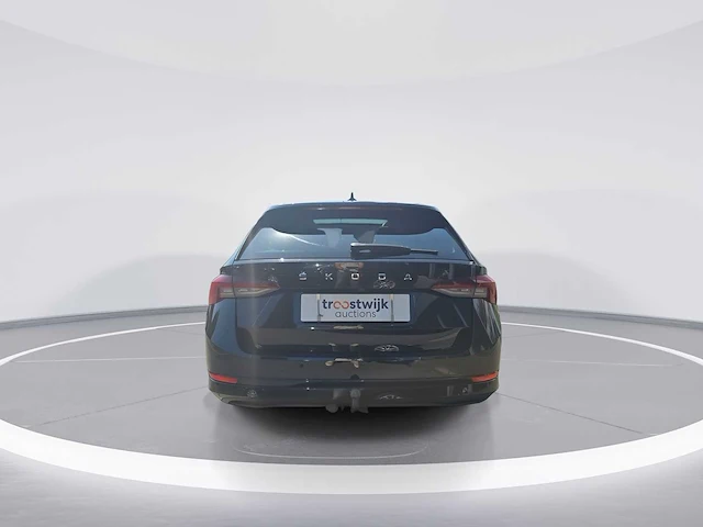 Skoda octavia combi 1.4 tsi iv phev business edition 2021 | l-864-jk - afbeelding 32 van  34