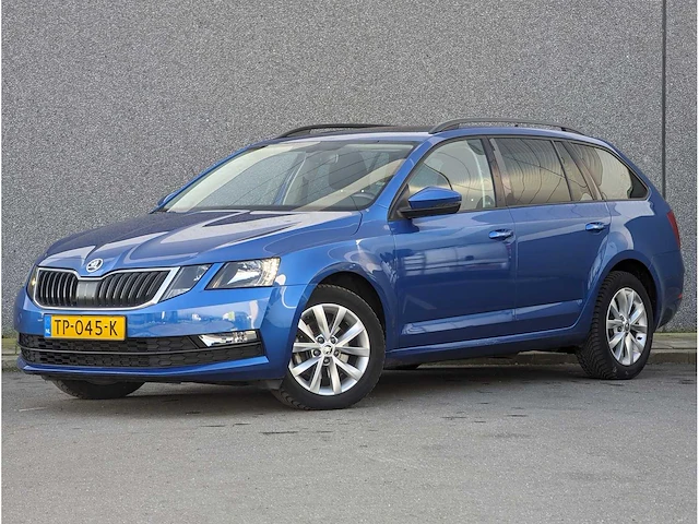 Skoda octavia combi 1.5 tsi grt amb bns | tp-045-k - afbeelding 1 van  40