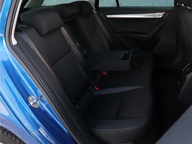 Skoda octavia combi 1.5 tsi grt amb bns | tp-045-k - afbeelding 22 van  40