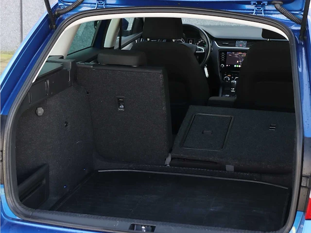 Skoda octavia combi 1.5 tsi grt amb bns | tp-045-k - afbeelding 29 van  40
