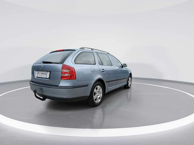 Skoda octavia combi 1.6 ambiente 2006 | 29-st-zb - afbeelding 25 van  28