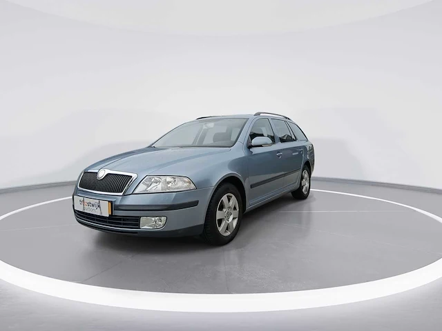 Skoda octavia combi 1.6 ambiente 2006 | 29-st-zb - afbeelding 12 van  28