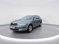Skoda octavia combi 1.6 ambiente 2006 | 29-st-zb - afbeelding 12 van  28