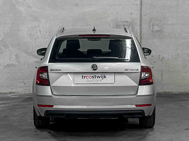 Skoda octavia combi 1.6 tdi greentech clever edition 116pk 2018 (origineel-nl + 1e eigenaar), xd-036-p - afbeelding 34 van  49