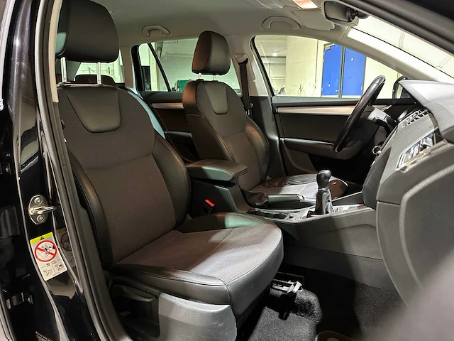 Skoda octavia combi 1.6 tdi greentech clever edition 116pk 2019, xh-195-j - afbeelding 38 van  43