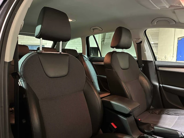 Skoda octavia combi 1.6 tdi greentech clever edition 116pk 2019, xh-195-j - afbeelding 39 van  43