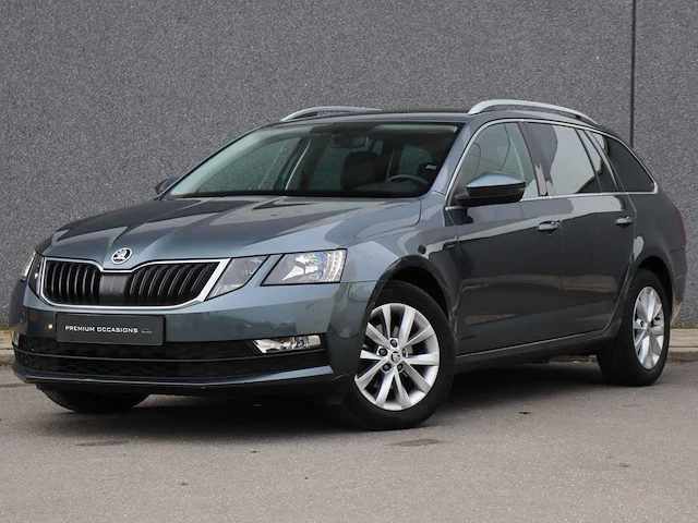 Škoda octavia combi 1.6 tdi greentech clever edition | xj-905-f - afbeelding 1 van  35