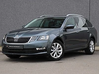 Škoda octavia combi 1.6 tdi greentech clever edition | xj-905-f - afbeelding 1 van  35