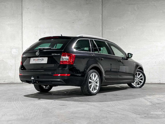 Skoda octavia combi 1.6 tdi greentech joy business 110pk 2016 (automaat), jx-809-g - afbeelding 39 van  39