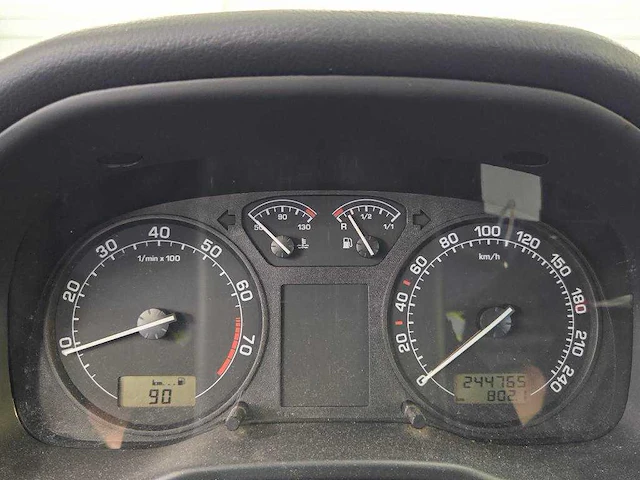 Skoda octavia combi 1.8 t démarrage , 91-rt-vx - afbeelding 12 van  15