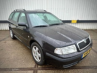 Skoda octavia combi 1.8 t démarrage , 91-rt-vx - afbeelding 9 van  15