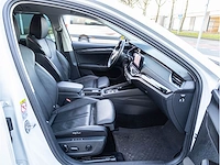 Skoda octavia combi 2.0 tdi automaat 2020 vol leer keyless head-up camera memory massage stoel ventilatie, l-159-dp - afbeelding 32 van  42