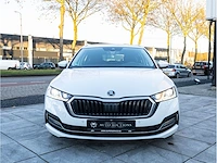 Skoda octavia combi 2.0 tdi automaat 2020 vol leer keyless head-up camera memory massage stoel ventilatie, l-159-dp - afbeelding 41 van  42