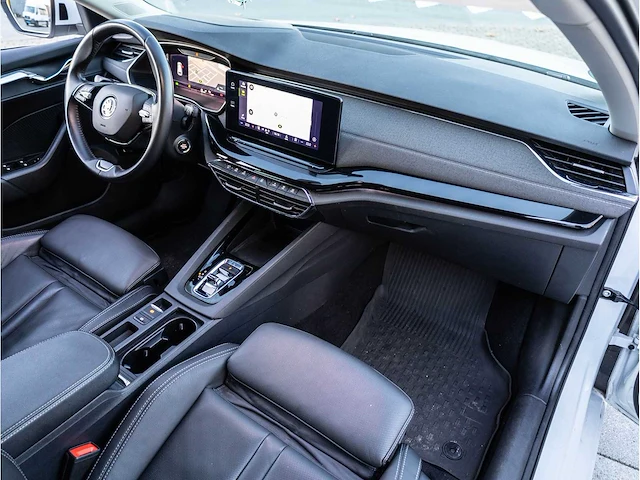 Skoda octavia combi 2.0 tdi automaat 2020 vol leer keyless head-up camera memory massage stoel ventilatie, l-159-dp - afbeelding 5 van  42