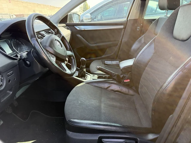 Skoda octavia combi cng 1.4 tsi ambition, 2015 - afbeelding 7 van  32