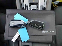 Skoda octavia combi iv 1.4 tsi phev 204pk automaat 2021 - afbeelding 2 van  17