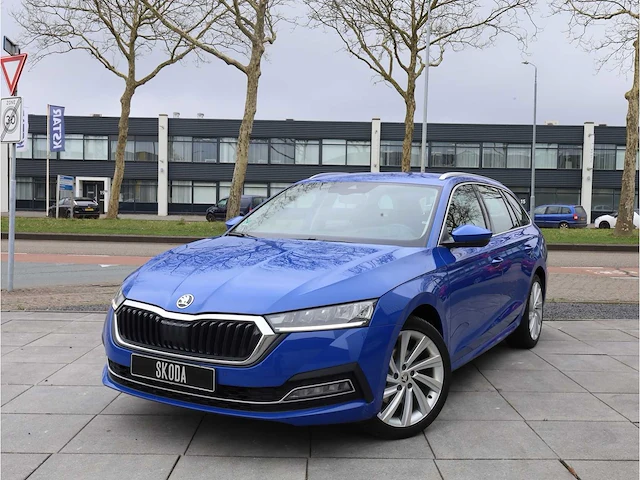 Skoda octavia combi iv 1.4 tsi phev 204pk automaat 2021 - afbeelding 1 van  42