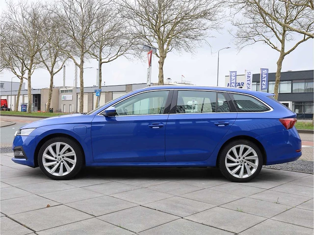 Skoda octavia combi iv 1.4 tsi phev 204pk automaat 2021 - afbeelding 2 van  42