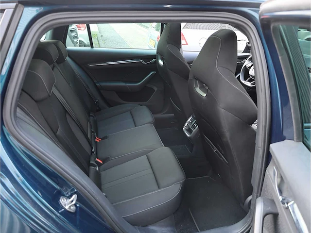 Skoda octavia combi iv 1.4 tsi phev 204pk automaat 2021 - afbeelding 33 van  44