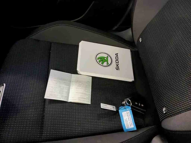 Skoda octavia combi iv 1.4 tsi phev 204pk automaat 2022 - afbeelding 2 van  19