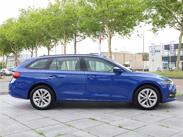 Skoda octavia combi iv 1.4 tsi phev 204pk automaat 2022 - afbeelding 25 van  28