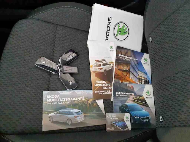 Skoda octavia combi iv 1.4 tsi phev 204pk automaat - afbeelding 17 van  24