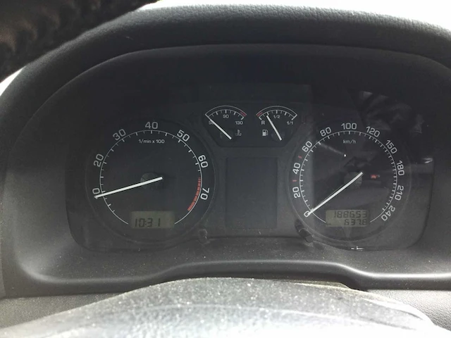 Skoda octavia combi personenauto - afbeelding 12 van  14