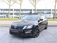 Skoda octavia combi rs 2.0 tfsi 245pk automaat 2019 panodak keyless canton standkachel memory stoelverwarming - afbeelding 1 van  43