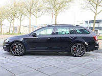 Skoda octavia combi rs 2.0 tfsi 245pk automaat 2019 panodak keyless canton standkachel memory stoelverwarming - afbeelding 12 van  43