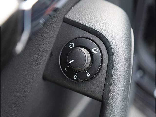 Skoda octavia combi rs 2.0 tfsi 245pk automaat 2019 panodak keyless canton standkachel memory stoelverwarming - afbeelding 28 van  43
