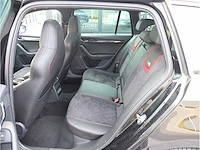 Skoda octavia combi rs 2.0 tfsi 245pk automaat 2019 panodak keyless canton standkachel memory stoelverwarming - afbeelding 37 van  43