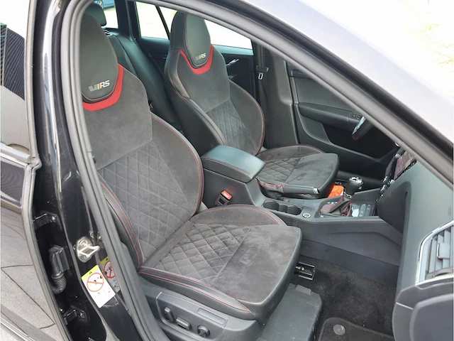 Skoda octavia combi rs 2.0 tfsi 245pk automaat 2019 panodak keyless canton standkachel memory stoelverwarming - afbeelding 38 van  43