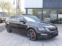Skoda octavia combi rs 2.0 tfsi 245pk automaat 2019 panodak keyless canton standkachel memory stoelverwarming - afbeelding 41 van  43