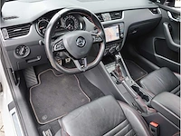 Skoda octavia combi rs 2.0 tsi 230pk automaat 2016 vol leer keyless memory canton dab 19inch, s-023-lh - afbeelding 2 van  40