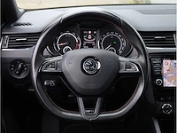Skoda octavia combi rs 2.0 tsi 230pk automaat 2016 vol leer keyless memory canton dab 19inch, s-023-lh - afbeelding 8 van  40