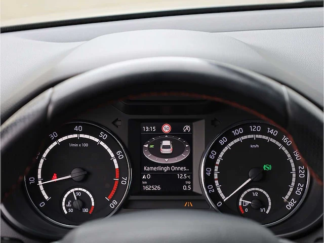 Skoda octavia combi rs 2.0 tsi 230pk automaat 2016 vol leer keyless memory canton dab 19inch, s-023-lh - afbeelding 9 van  40