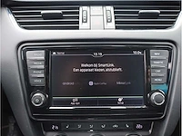 Skoda octavia combi rs 2.0 tsi 230pk automaat 2016 vol leer keyless memory canton dab 19inch, s-023-lh - afbeelding 14 van  40
