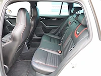 Skoda octavia combi rs 2.0 tsi 230pk automaat 2016 vol leer keyless memory canton dab 19inch, s-023-lh - afbeelding 30 van  40