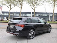 Skoda octavia combi rs iv 1.4 tsi phev 245pk automaat 2021 - afbeelding 43 van  47