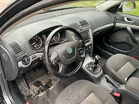 Skoda octavia personenauto - afbeelding 11 van  23