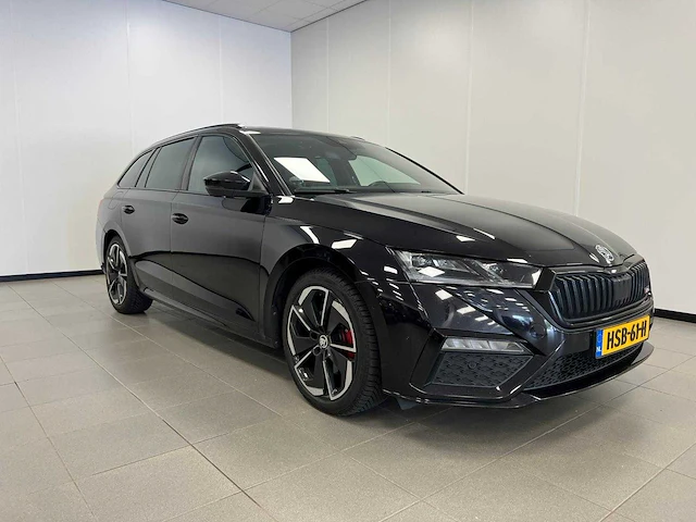Skoda octavia rs 200hp 2023 | hsb-61-h - afbeelding 16 van  47