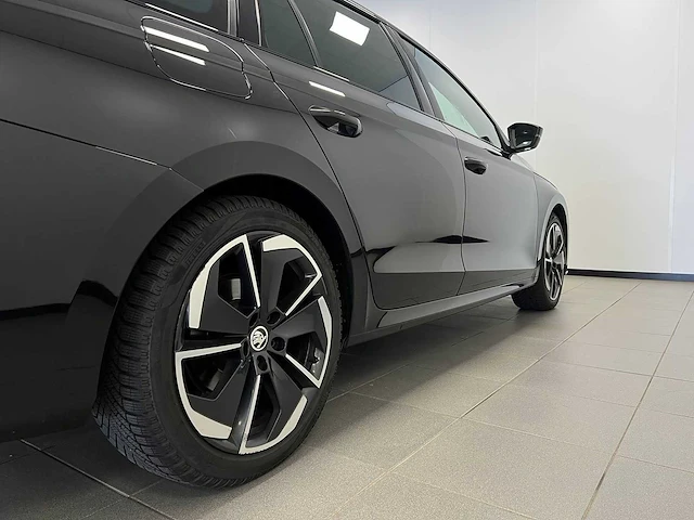 Skoda octavia rs 200hp 2023 | hsb-61-h - afbeelding 19 van  47