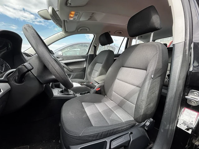 Skoda octavia sw 1.6i ambiente 102,2007 - afbeelding 26 van  28