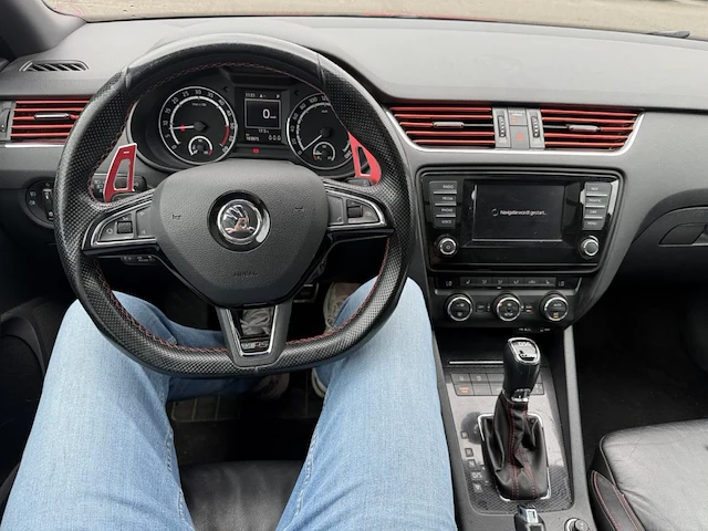Skoda octavia sw rs 2.0 cr tdi dsg 184 at, 2015 - afbeelding 2 van  28