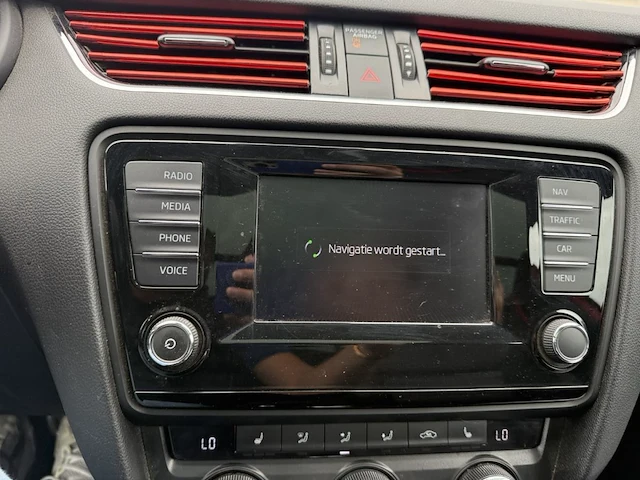 Skoda octavia sw rs 2.0 cr tdi dsg 184 at, 2015 - afbeelding 3 van  28